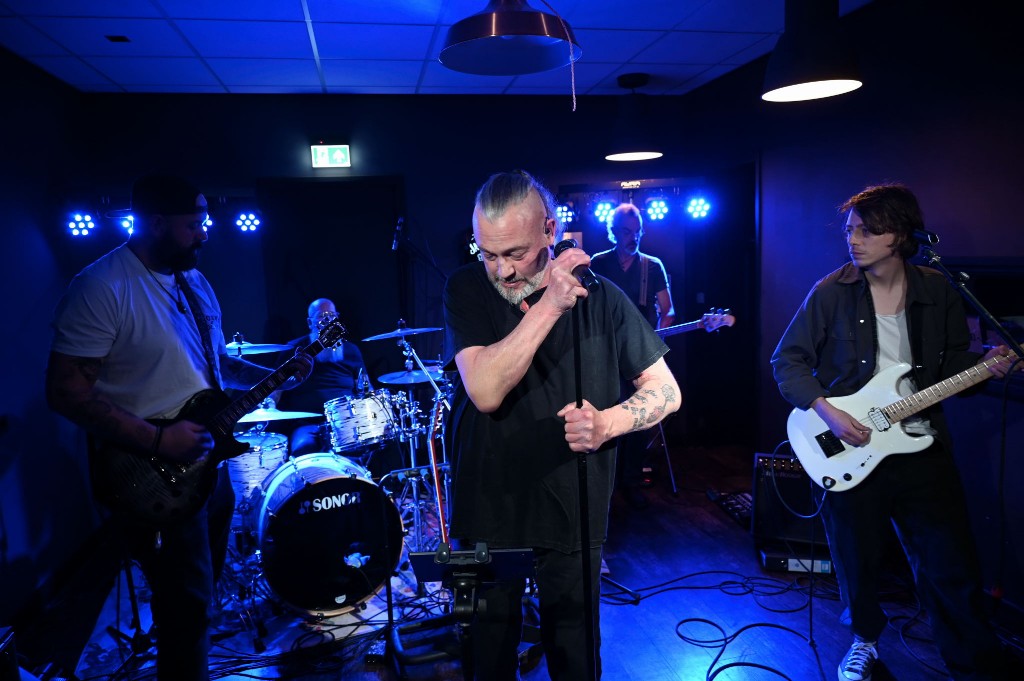 ../Images/10 jaar Ro's Barbershop 203.jpg